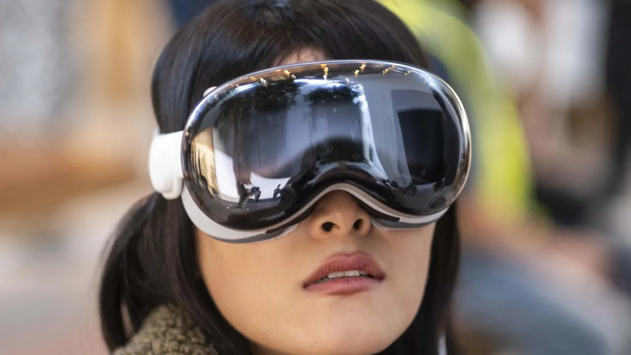 Yeni Apple Vision Pro, yakında karşımıza çıkacak.