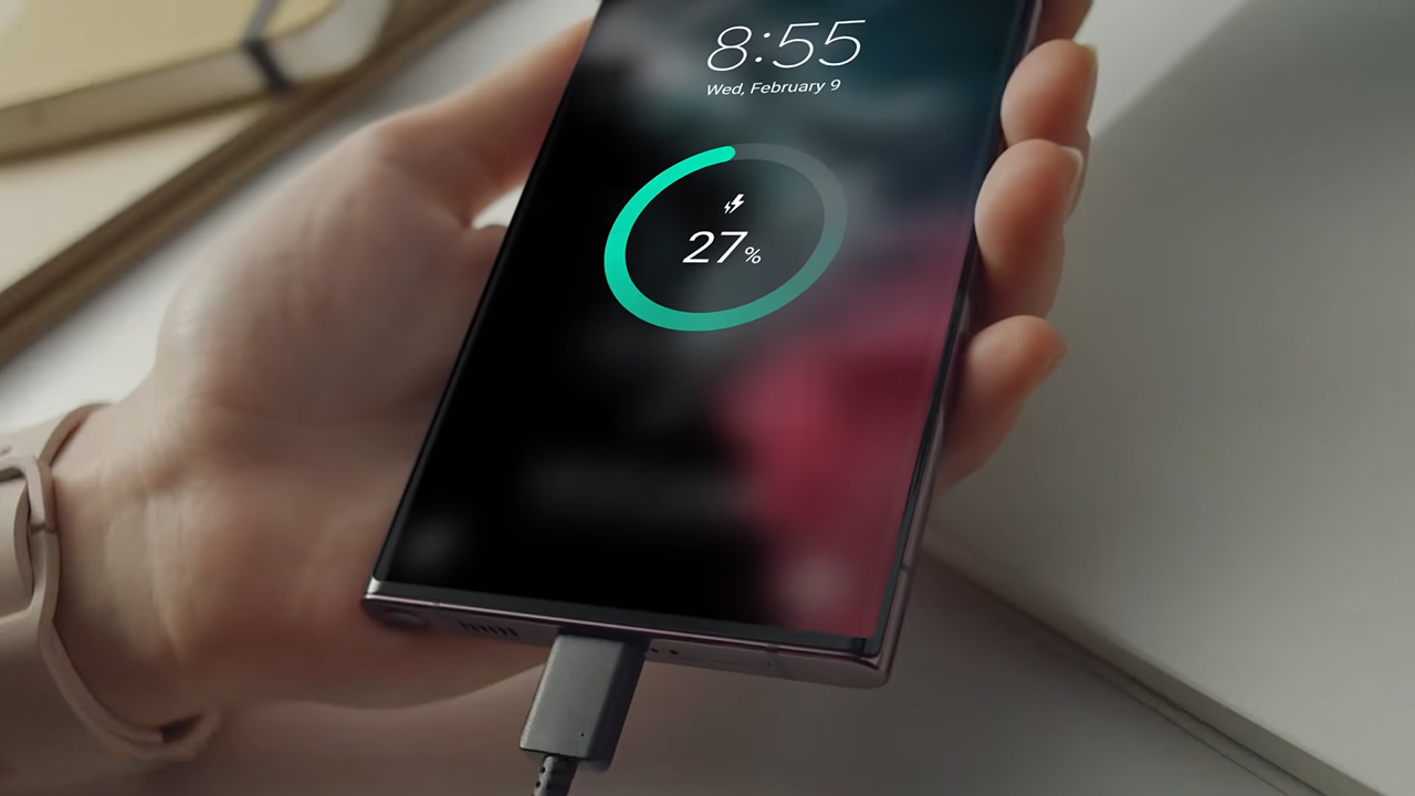 Samsung kullanıcıları çıldırdı! Şarj hızı için şikayetler geliyor
